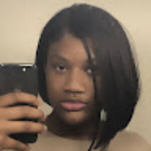 Meet your Posher, Aziah